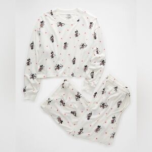 American Eagle Mickey Mouse Heart Plush Pants Pajama Set NWT